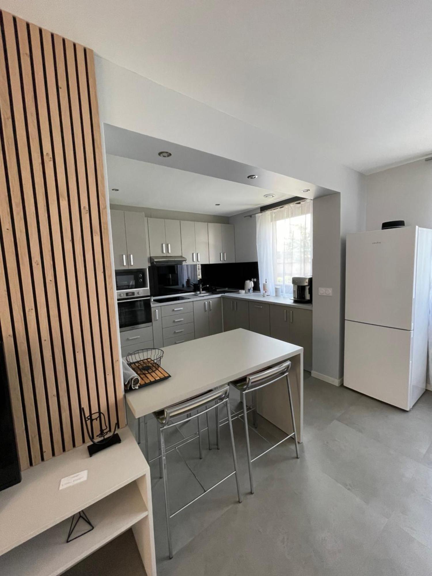 Apartment 4 Confort&Modern Arad Bagian luar foto